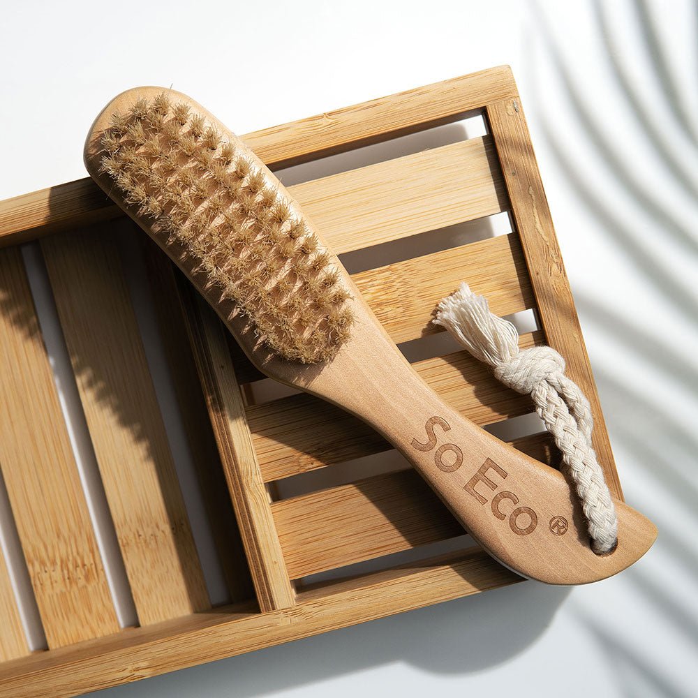 SoEco Nail & Pedicure Brush With Lava Pumpic Stone