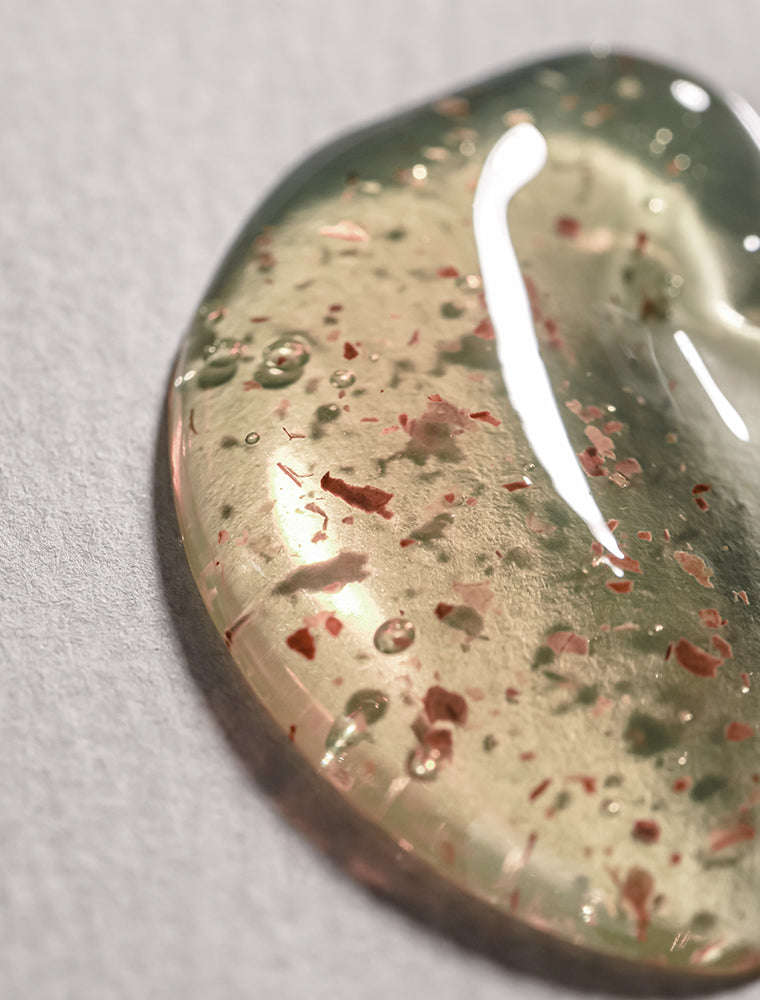 باكيج التقشير وتقليل المسام للبشرة الدهنيه 