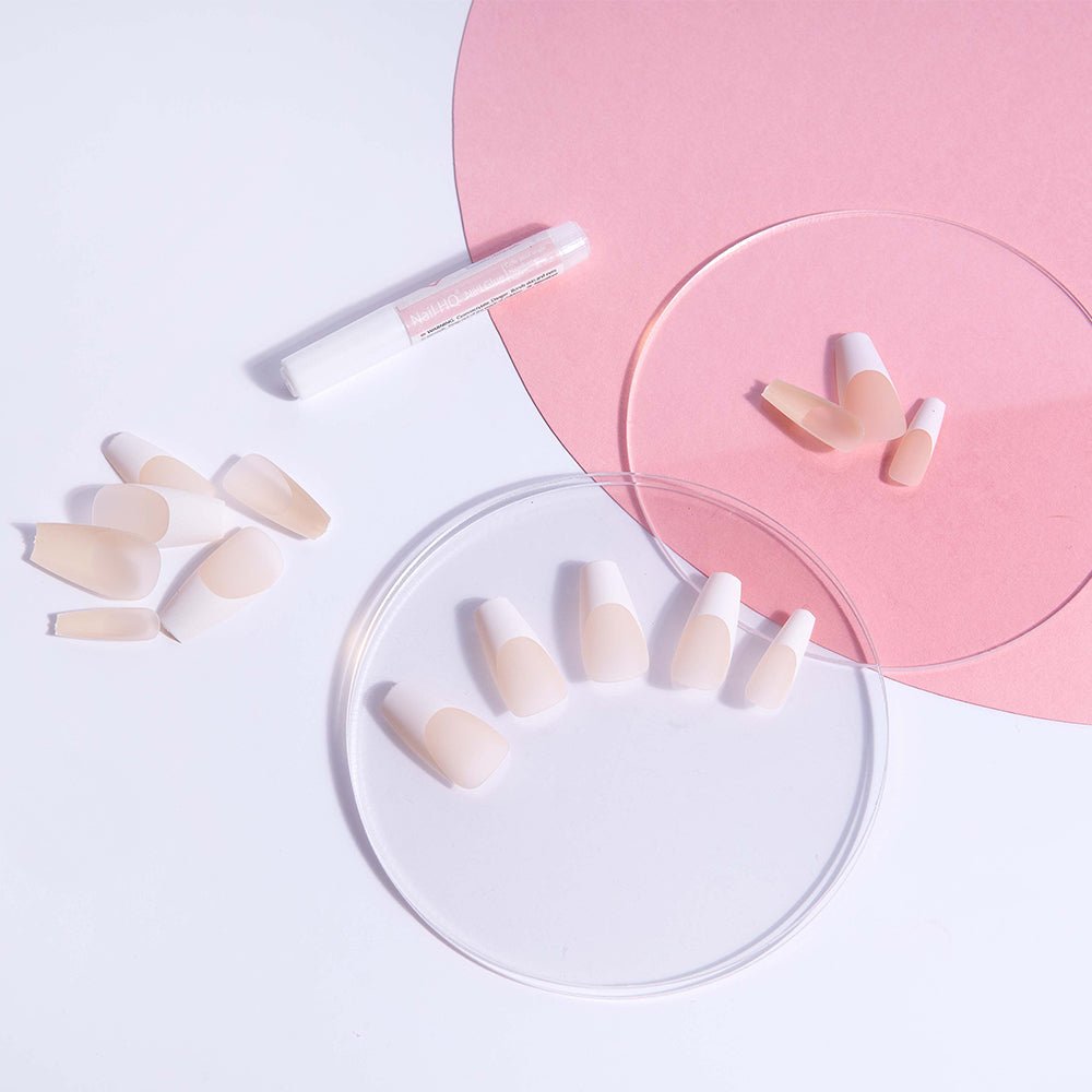 اظافر اكريليك فرينش كوفين -طويلة من اتش كيو